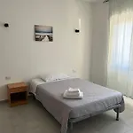 Piccola Flo * קליארי